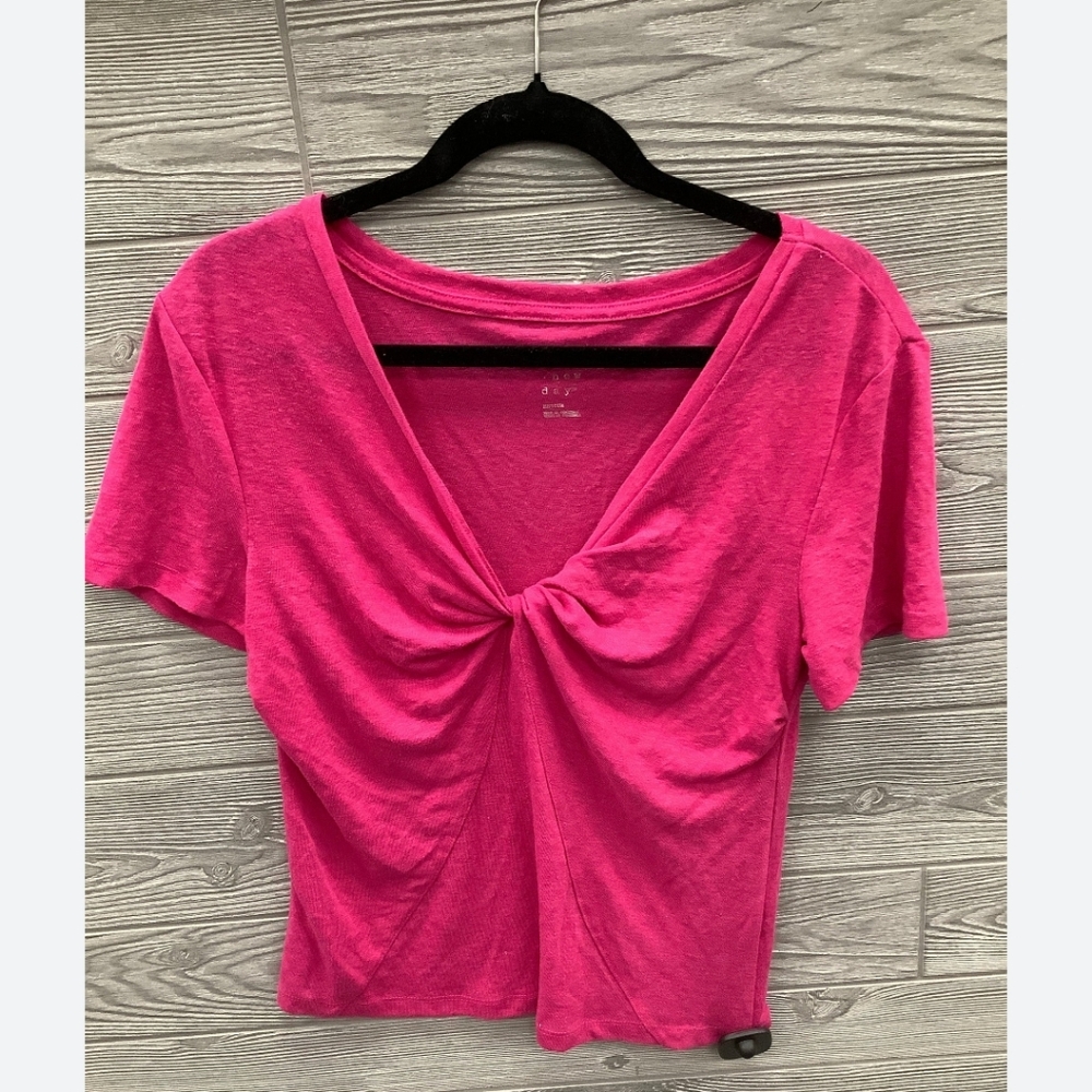 Nwt **a new day** top